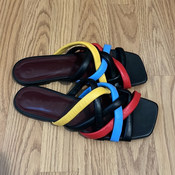 STAUD Flats - Picture 2 of 6